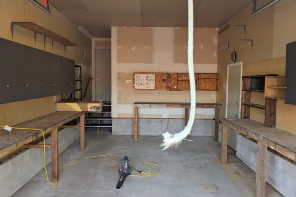 PXL_20251108_200427382